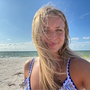 Meet your Posher, Megan